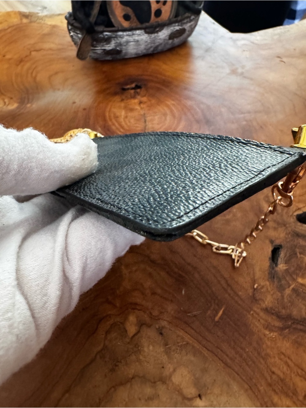 Just in 🔥 Louis Vuitton insert Card
Holder Damier
Graphite wallet reinvented b+ - Picture 6 of 14